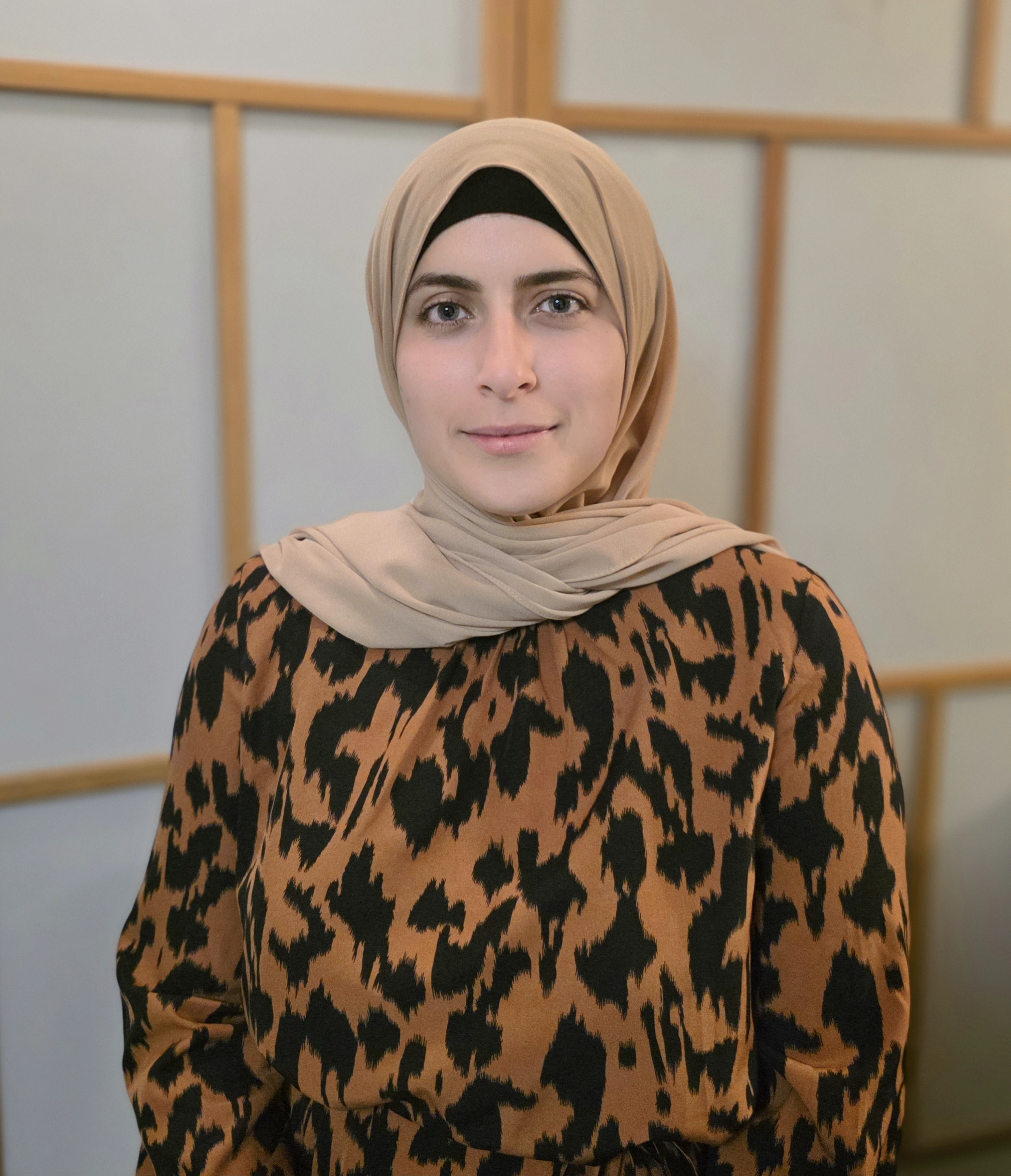 Sirine Morra, Registered Psychologist working with adults on anxiety, trauma, PTSD, and depression.